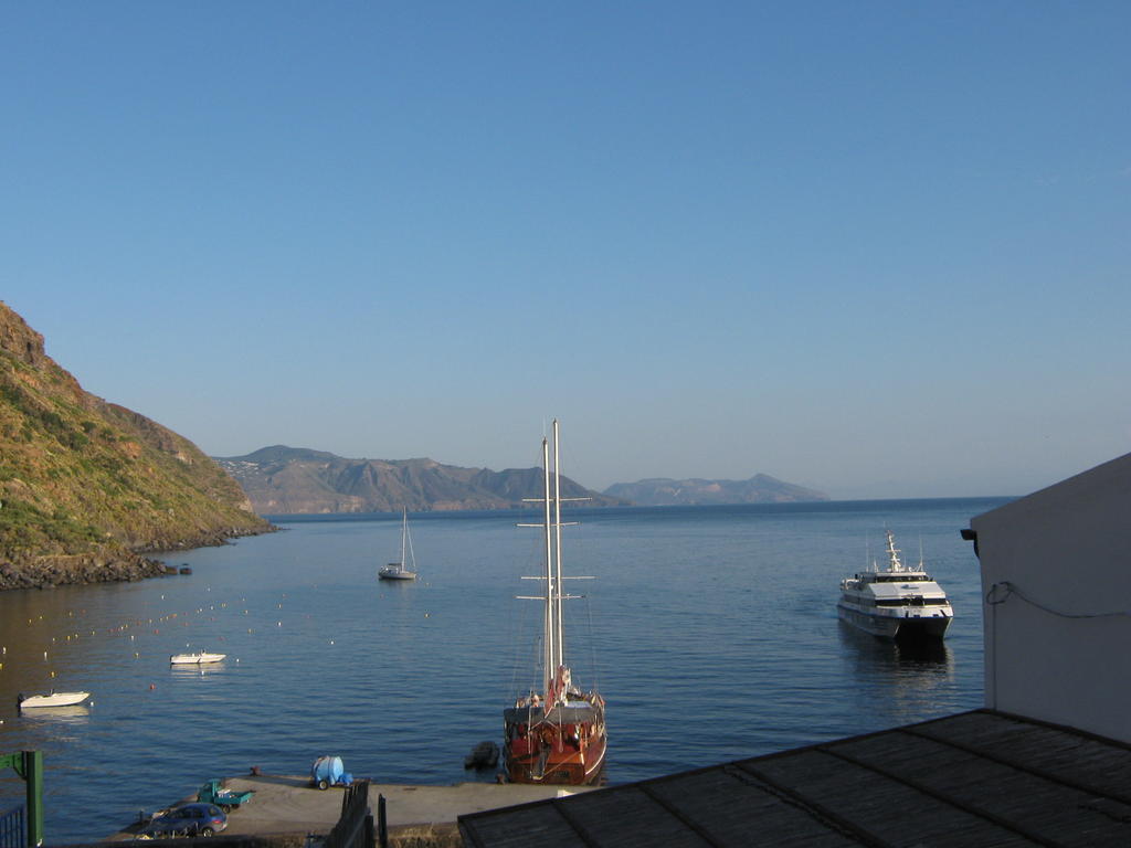 Albergo Seaside Leni ภายนอก รูปภาพ